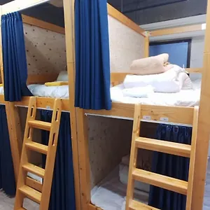 Bee-hive Sugamo - Male Only 호스텔